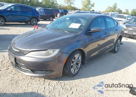 2015 Chrysler 200 S z USA, uszkodzony, nr VIN 1C3CCCBBXFN559690